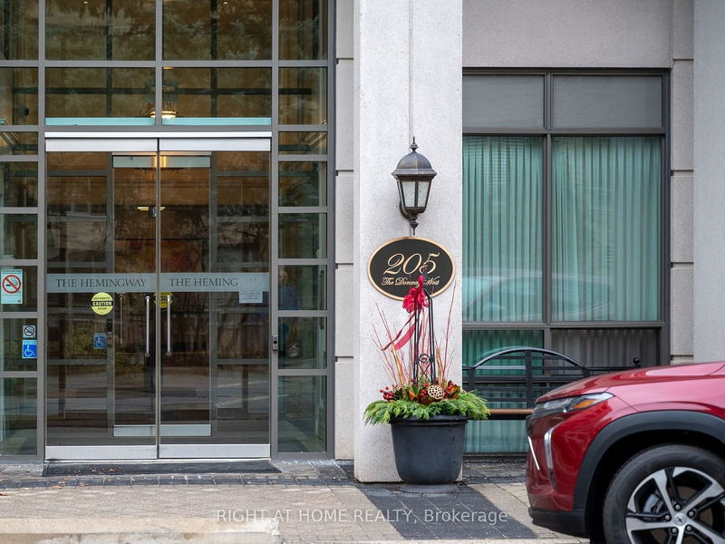 home for sale on 315-205 The Donway  W