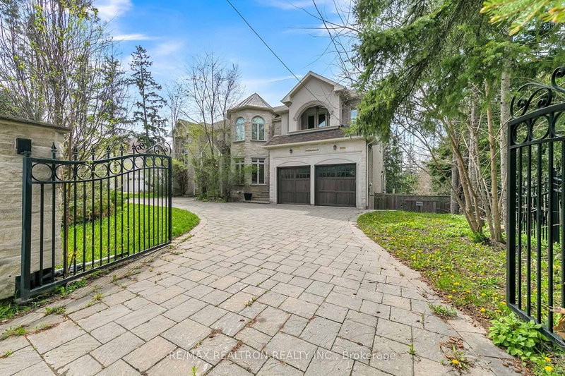 2706 Bayview Ave, Toronto, M2L 1B9 | Image 2