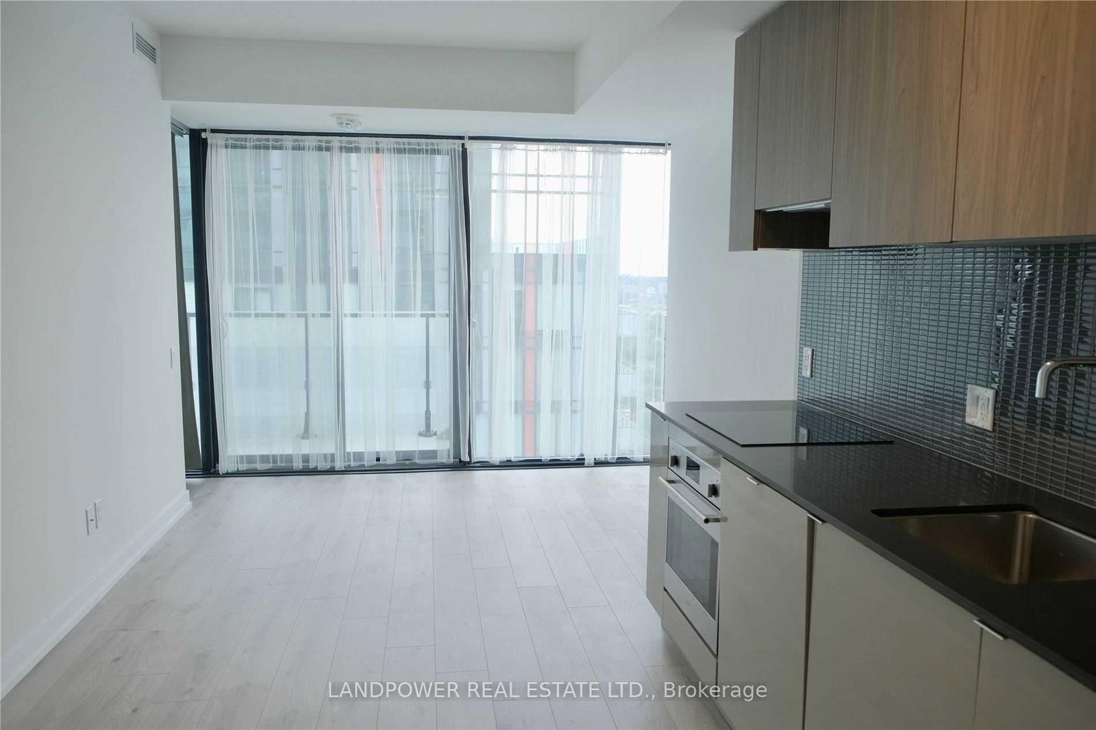 161 Roehampton Avenue, Unit 4007 - Photo 4