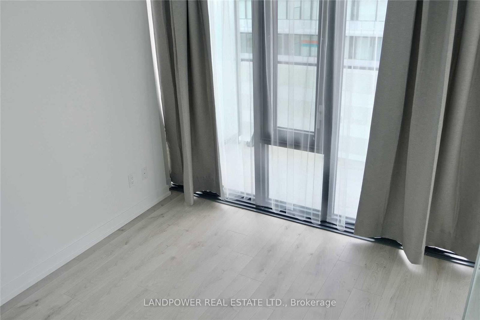 161 Roehampton Avenue, Unit 4007 - Photo 7