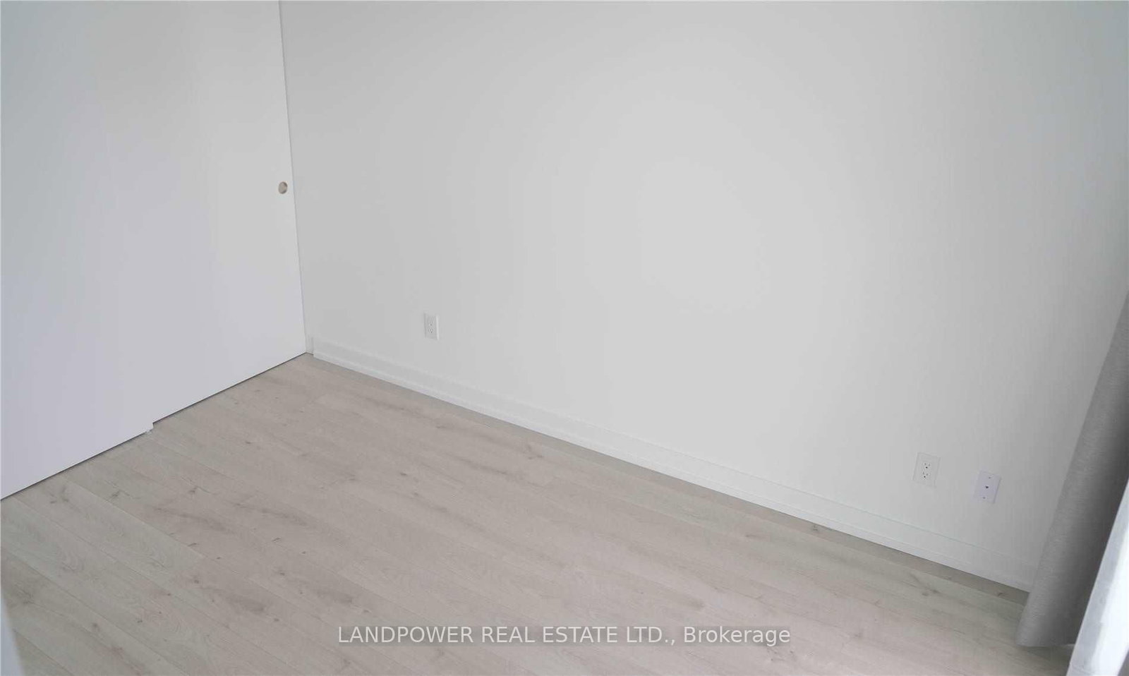 161 Roehampton Avenue, Unit 4007 - Photo 8