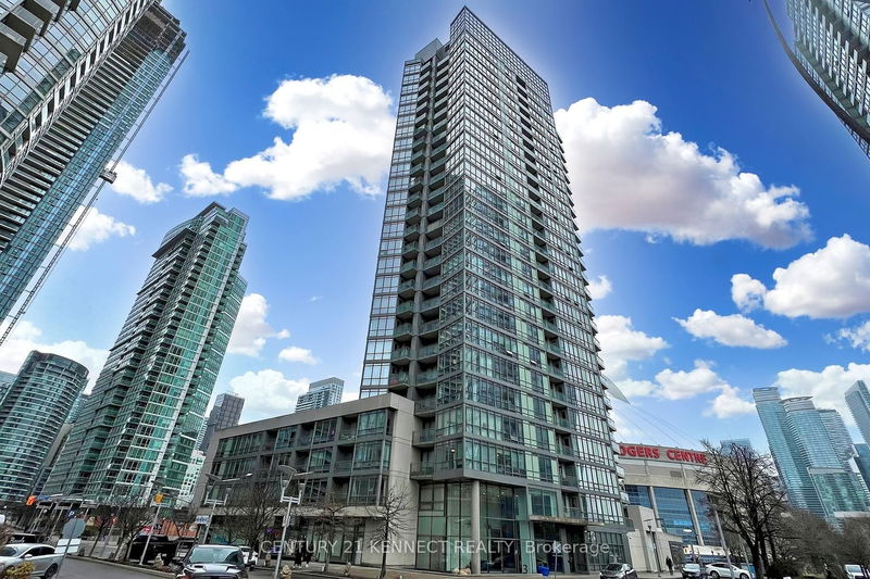 home for sale on 1610-3 Navy Wharf Court