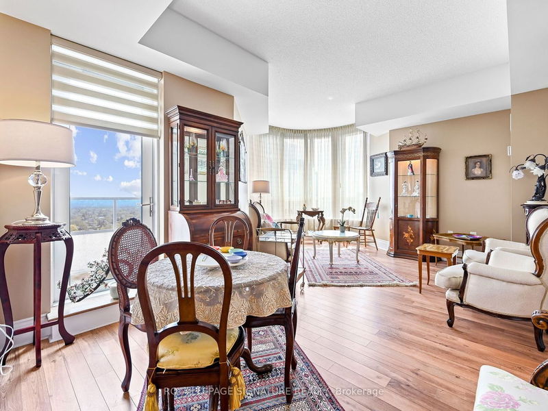 home for sale on 2626-500 Doris Avenue