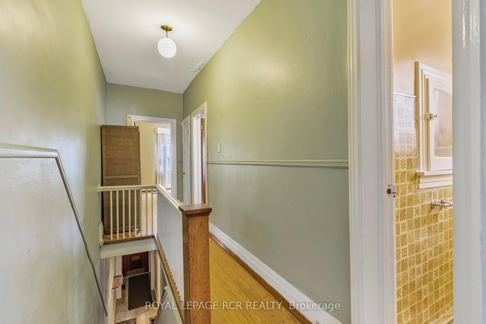 Listing Image 16