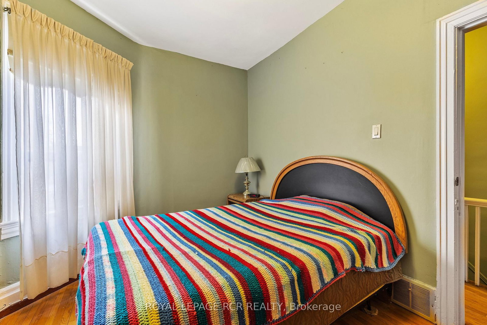 Listing Image 21
