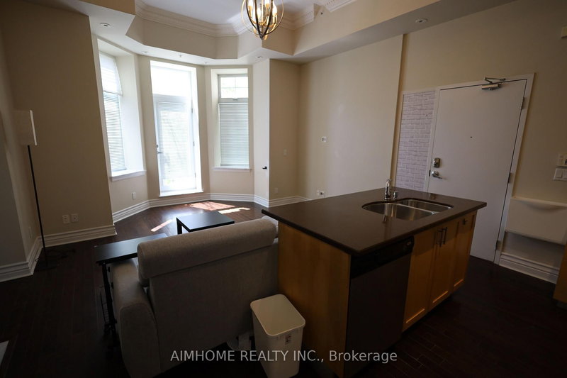 M6 - 539 Jarvis St, Toronto, M4Y 2H7 | Image 2