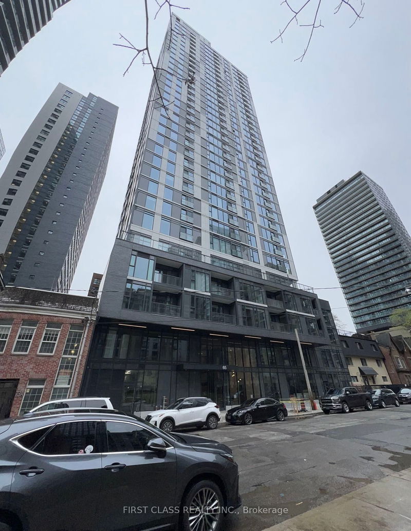 home for lease on 2601-65 Mutual St