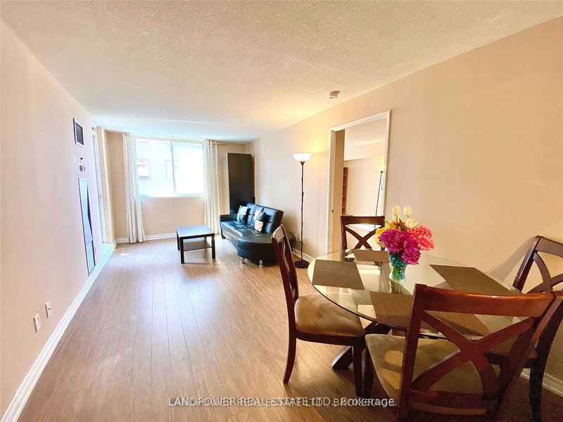 home for lease on 603-736 Bay Street
