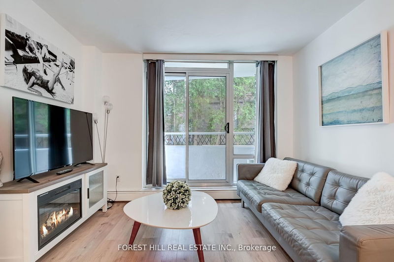 home for sale on 108-335 Lonsdale Road