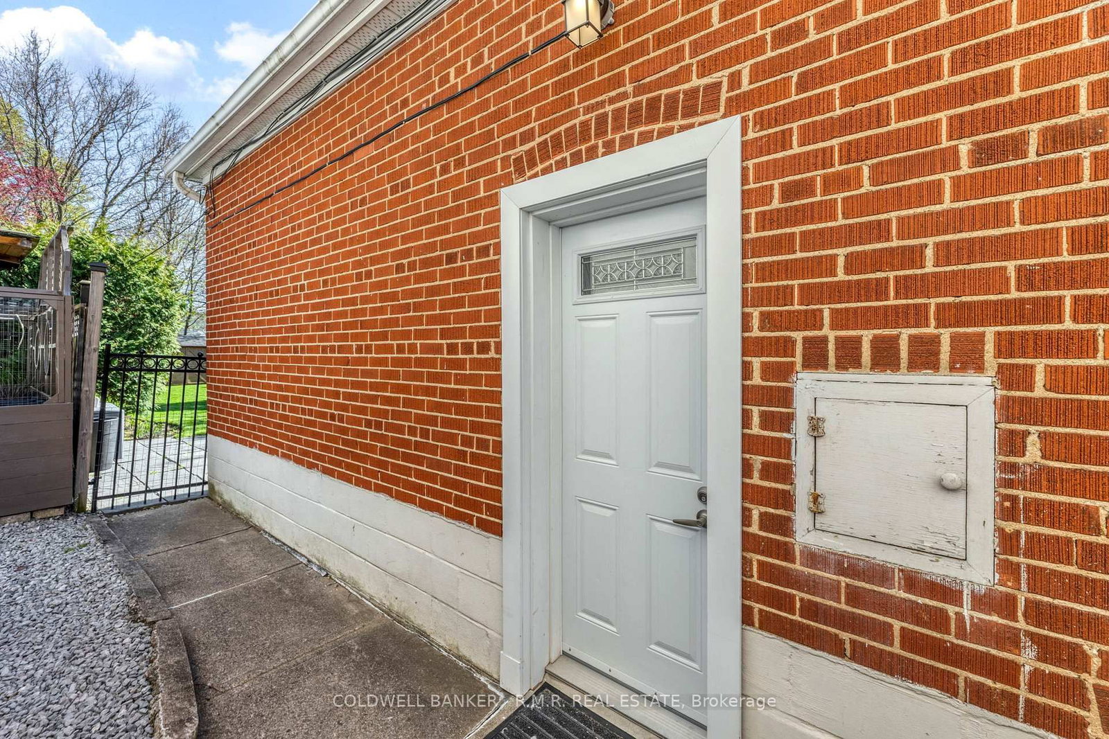 Listing Image 37