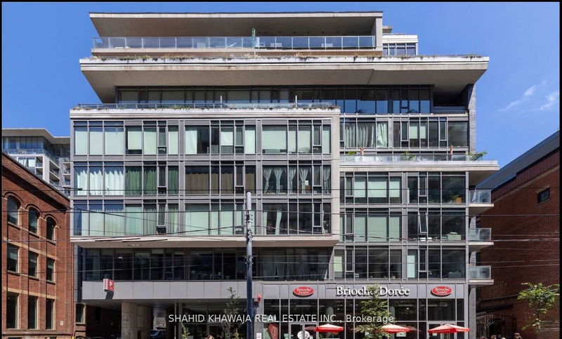 home for lease on 819-95 Bathurst Street