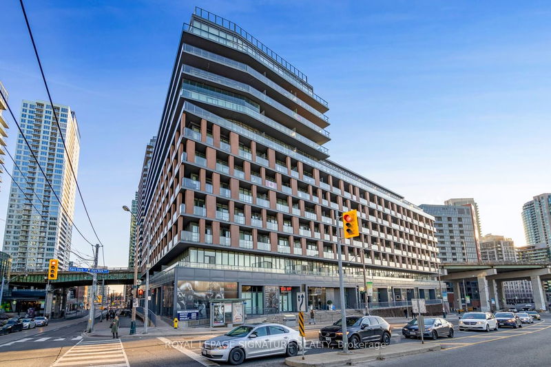 home for sale on 515-169 Fort York Boulevard
