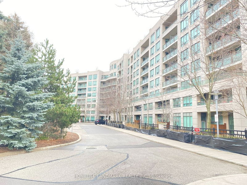 home for lease on 615-205 The Donway W