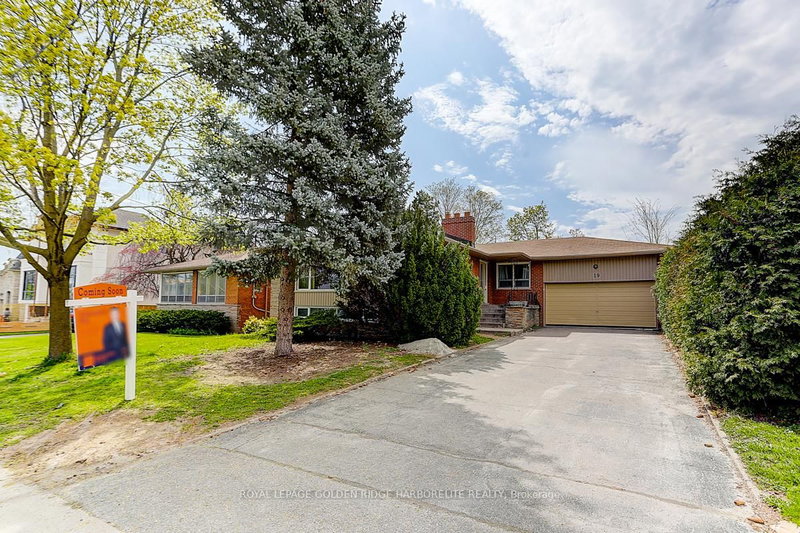 19 Morewood Cres, Toronto, M2K 1L8 | Image 2