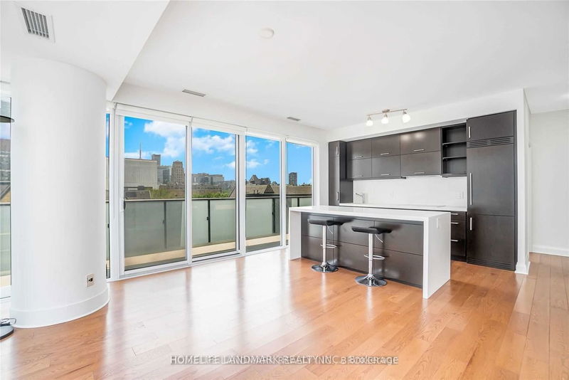 home for lease on 402-65 St Mary Street