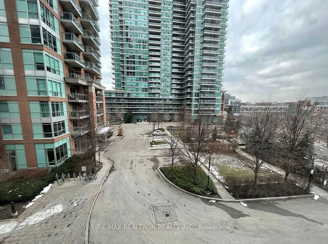 303 - 80 Western Battery Road