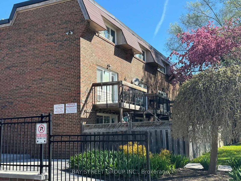 114 - 55 Godstone Rd, Toronto, M2J 3C8 | Image 3