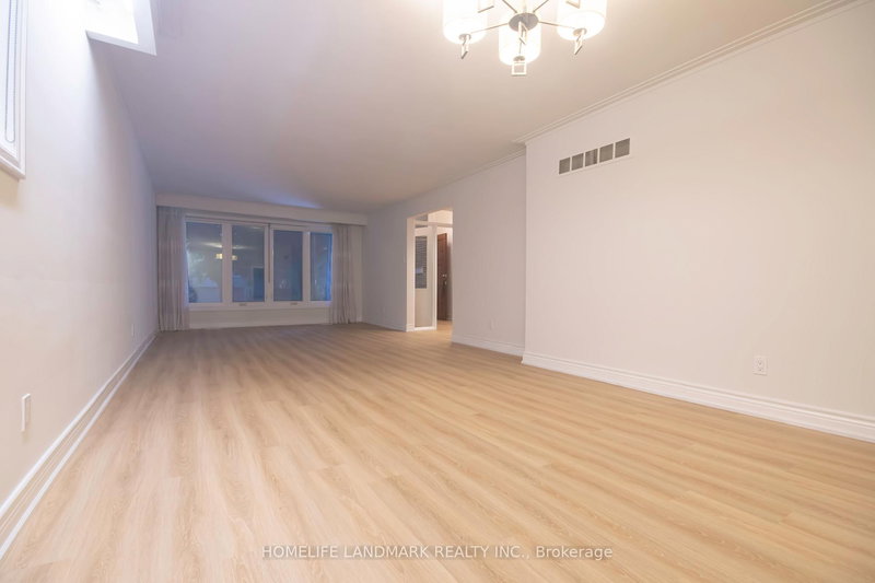 1st&2nd - 435 Connaught Ave, Toronto, M2R 2M4 | Image 3