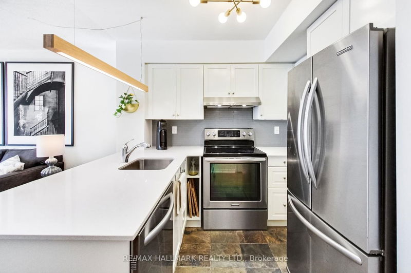home for sale on 506-230 King Street E