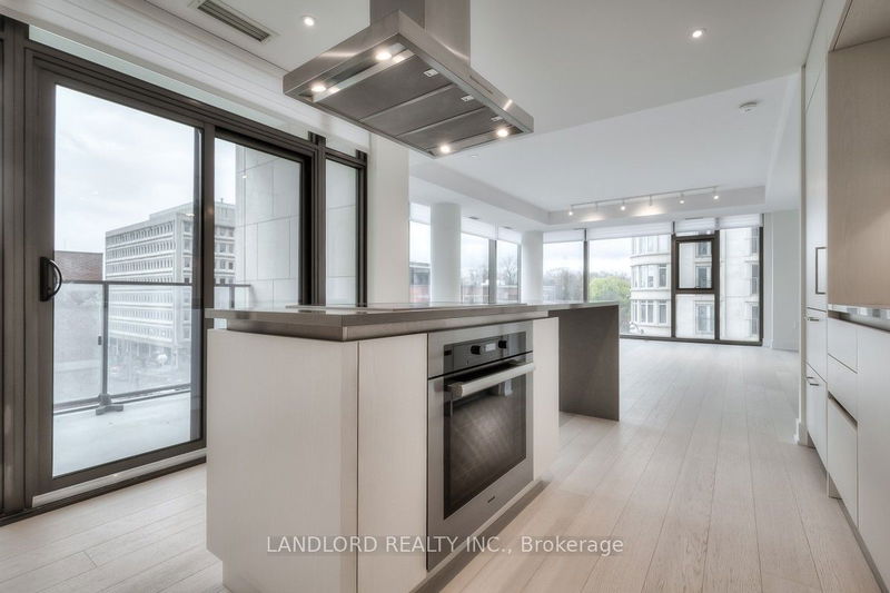 home for lease on 304-6 Jackes Avenue