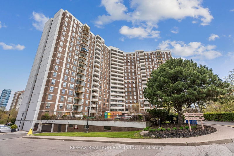 home for sale on 316-20 Edgecliff Gfwy