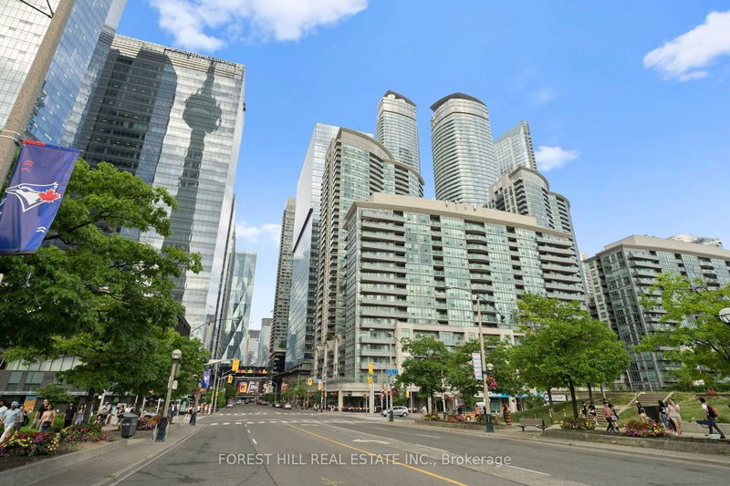 home for lease on 3615-30 Grand Trunk Ctre