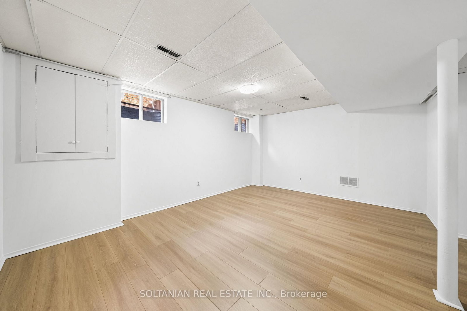Listing Image 30
