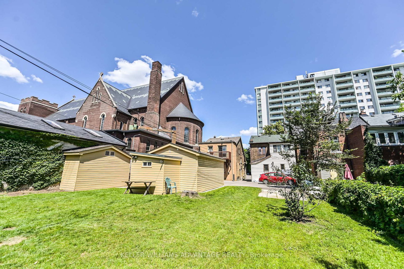 Listing Image 7