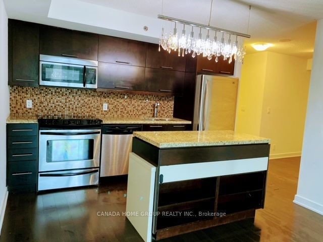 home for lease on 427-21 Nelson Street