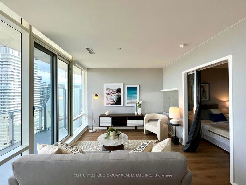 home for sale on 4002-1 Bloor Street E