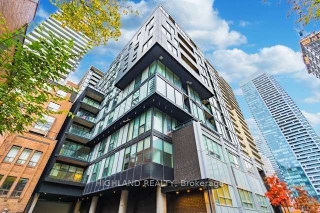 home for lease on 1307-17 Dundonald Street