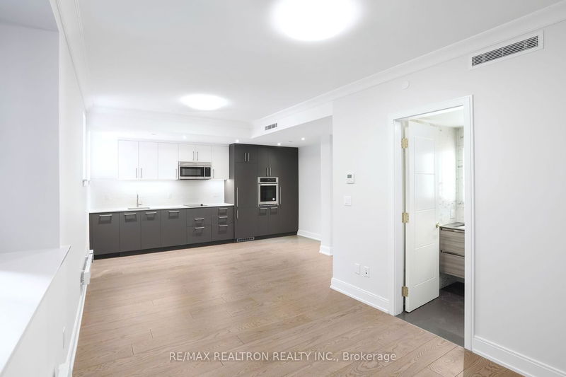 home for lease on 111-2 Clarendon Avenue