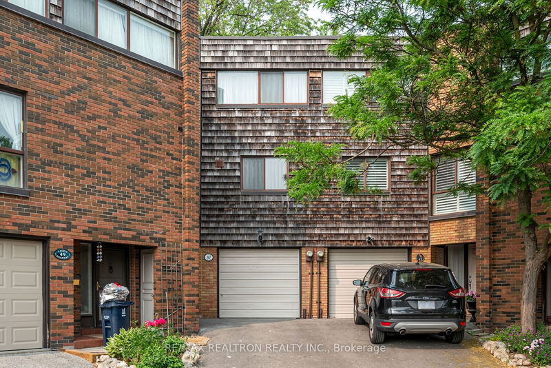 home for lease on 47 Laurie Shepway