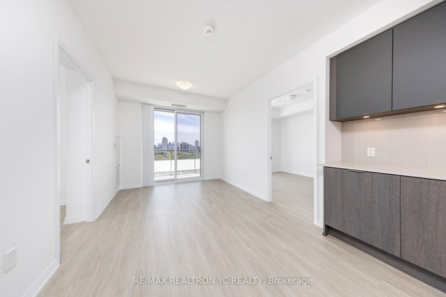 1508 - 25 Holly Street