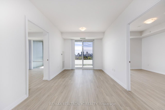 1508 - 25 Holly Street