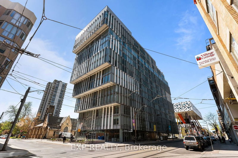 home for lease on 206-50 Mccaul Street