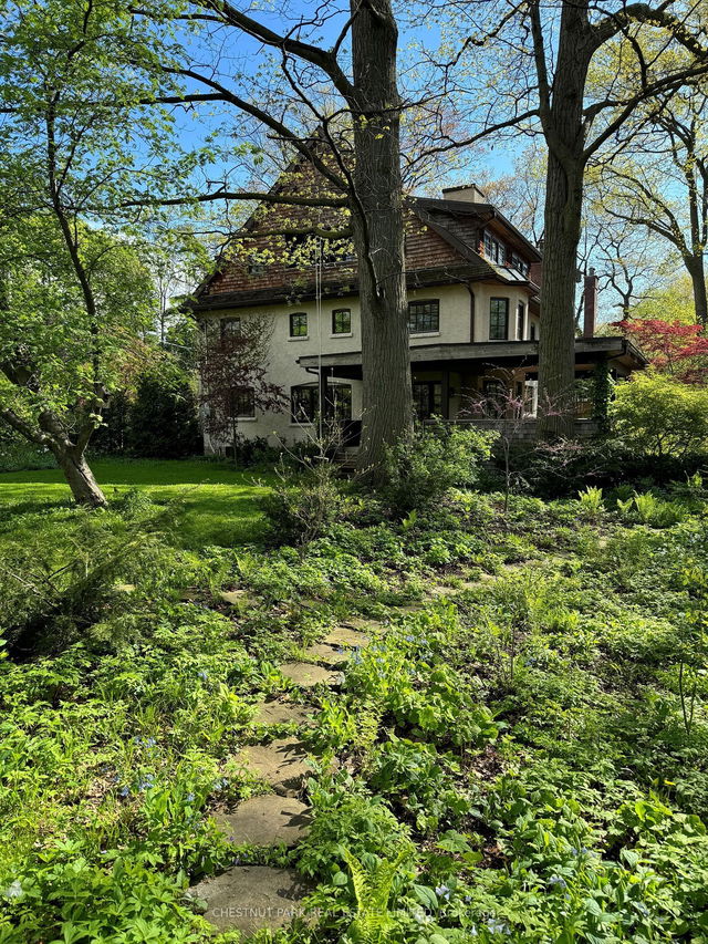 17 Wychwood Park