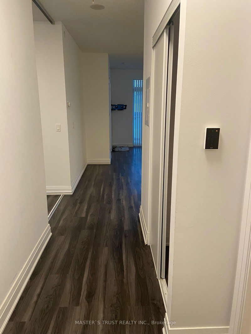 home for lease on 220-68 Canterbury Place