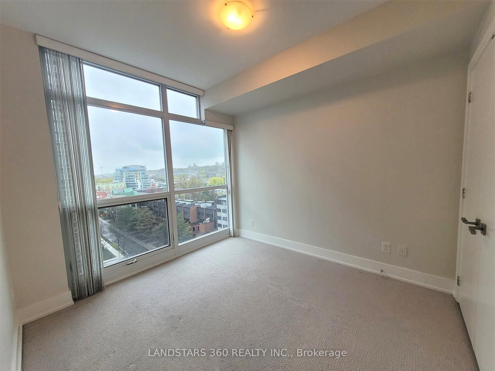 170 Avenue Road, Unit 905 - Photo 6