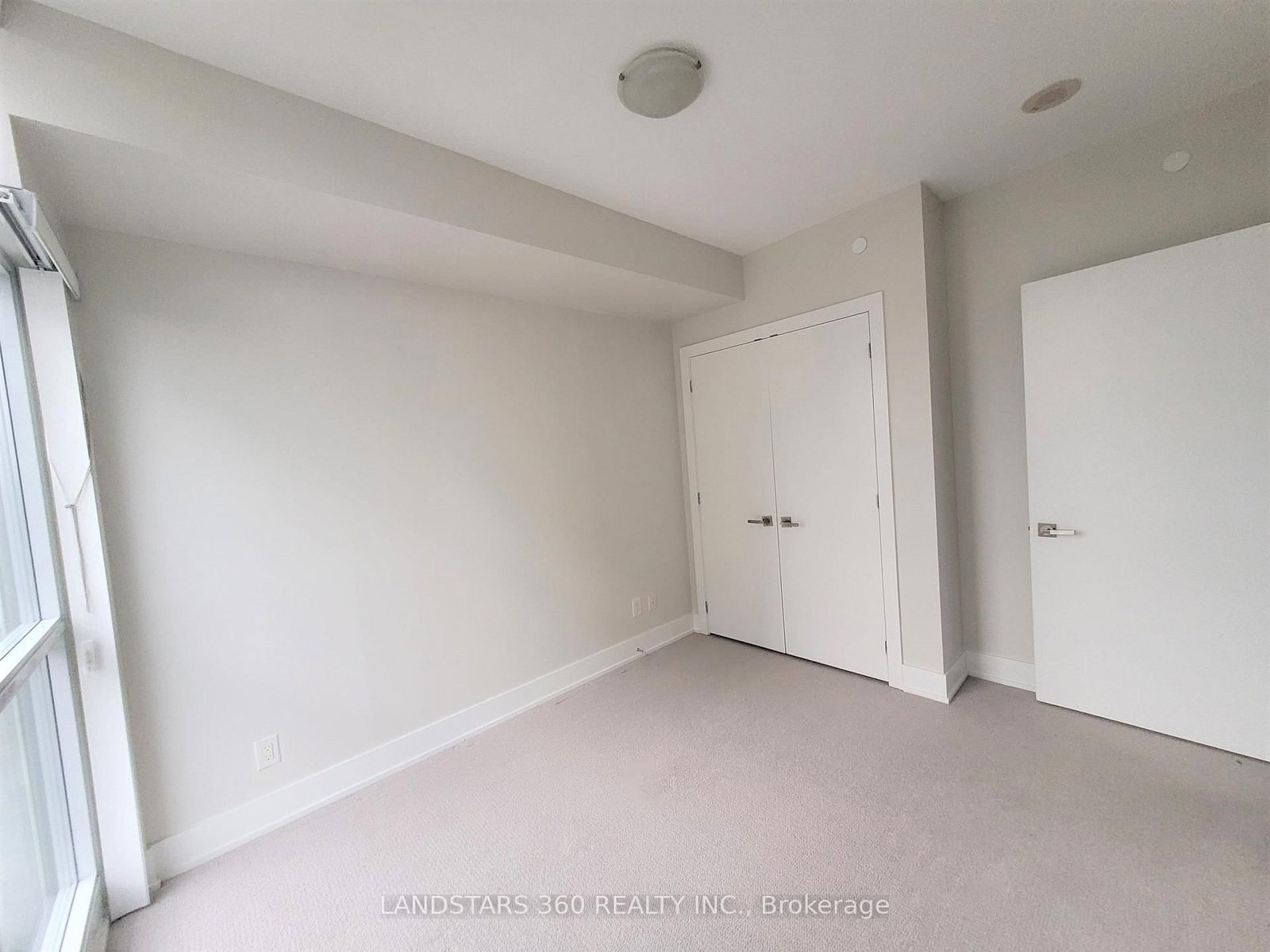 170 Avenue Road, Unit 905 - Photo 7