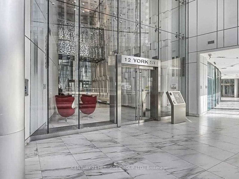 home for lease on 3011-12 York Street