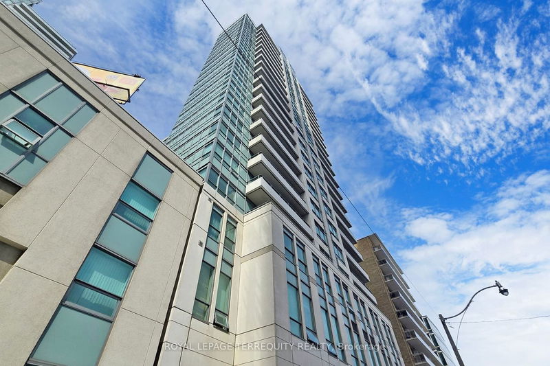 home for sale on 301-212 Eglinton Avenue E