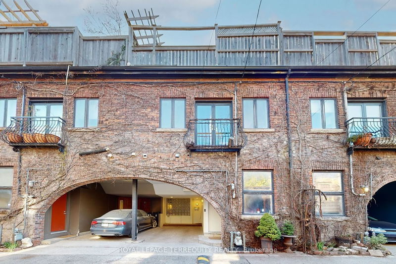 home for sale on 10 Croft Street