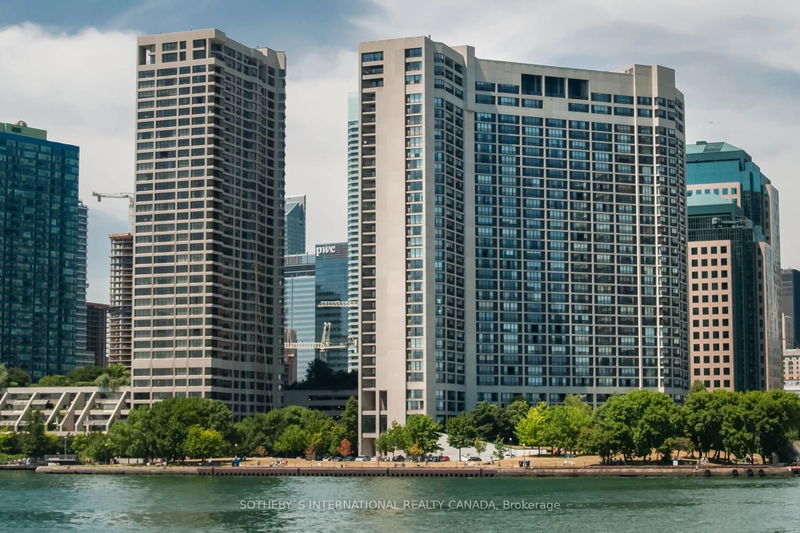 home for lease on 1636-33 Harbour Square