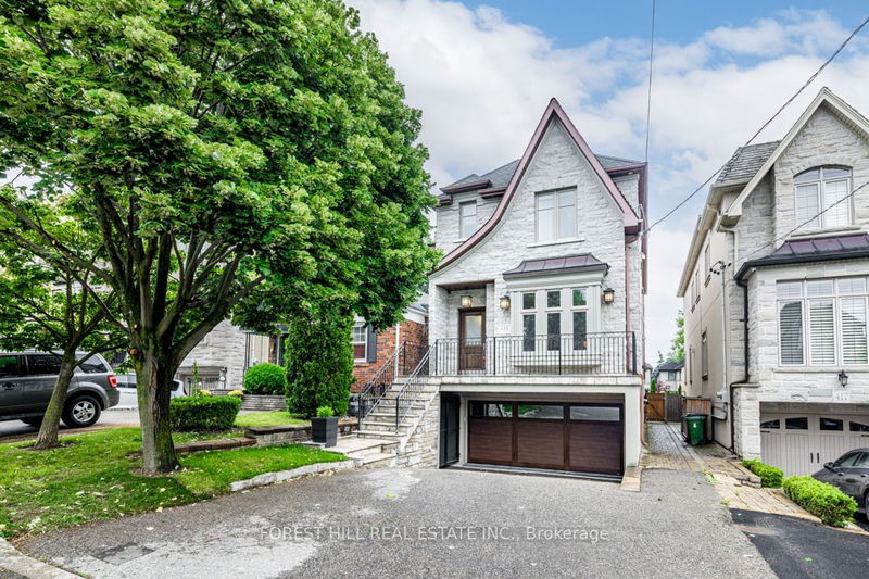 home for lease on 415 Deloraine Avenue