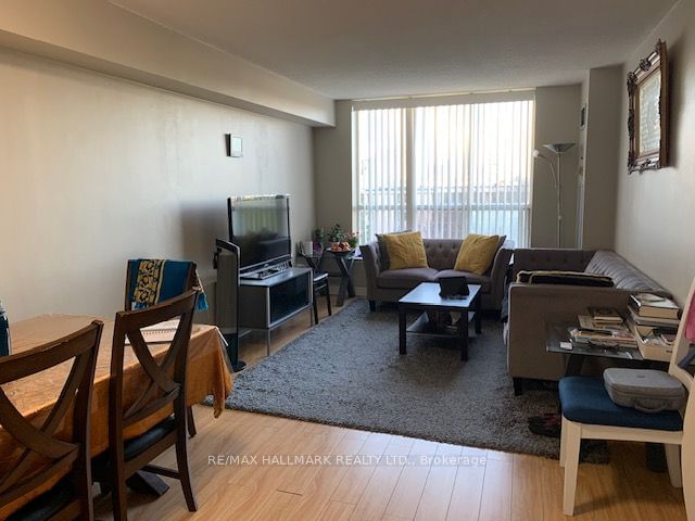 home for lease on 611-21 Overlea Boulevard
