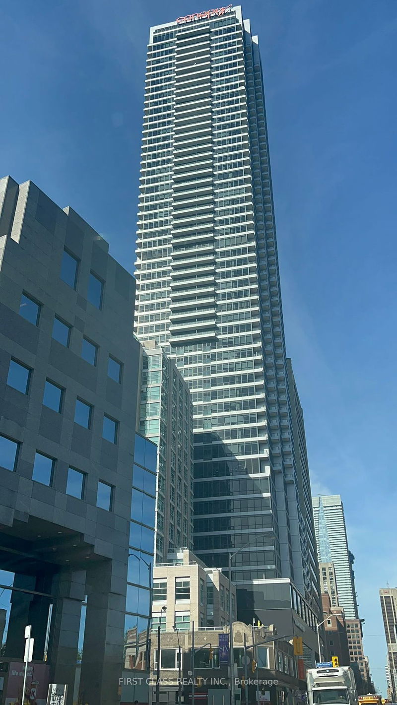 home for lease on 4203-395 Bloor Street E