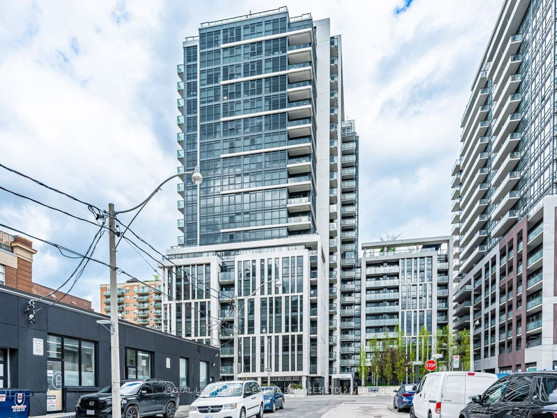home for lease on 701-400 Adelaide Street E