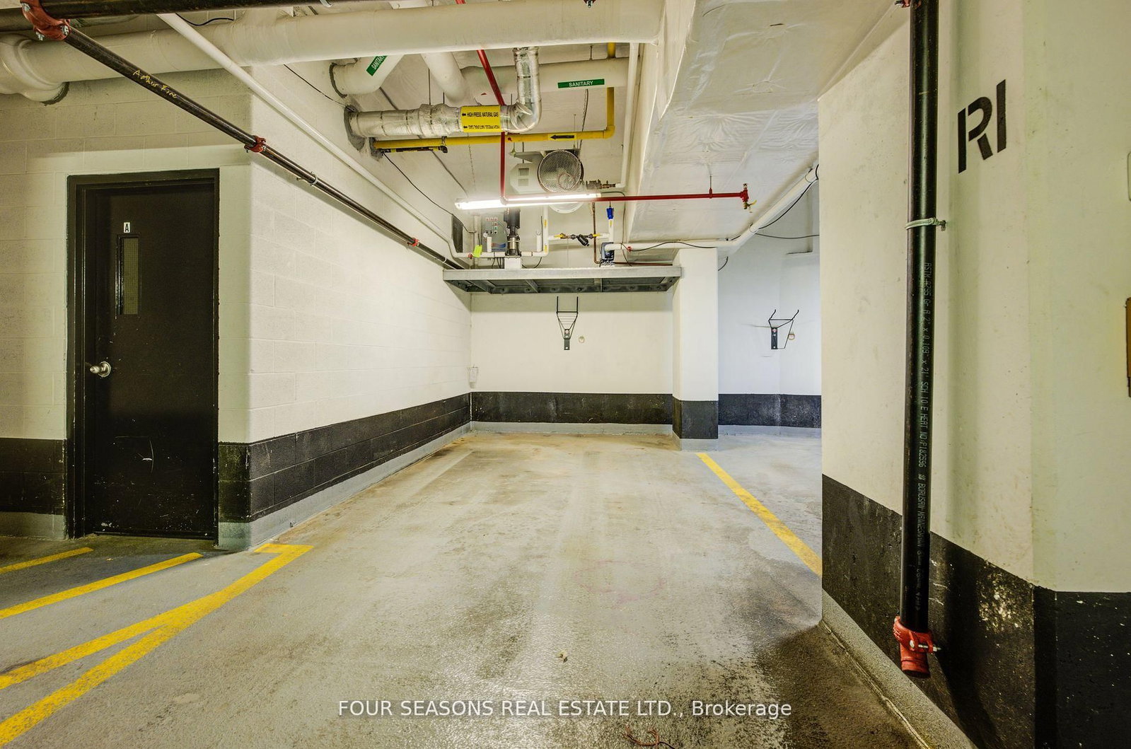Listing Image 35