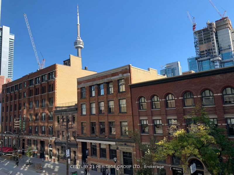 home for lease on 309-478 King Street W